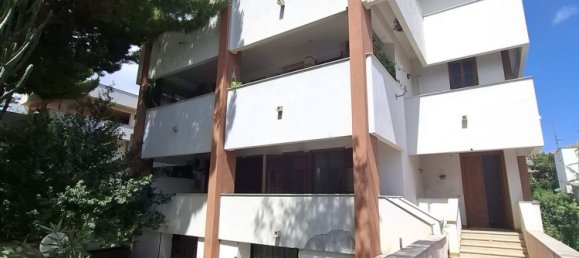 Villa de 4 dormitorios en Palermo, Italy No. 350084 36