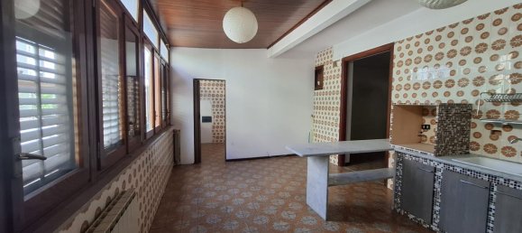Villa de 4 dormitorios en Palermo, Italy No. 350084 21
