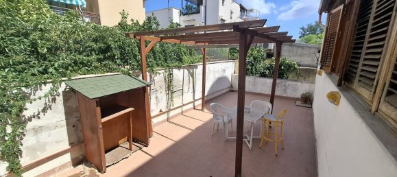 Villa de 4 dormitorios en Palermo, Italy No. 350084 6