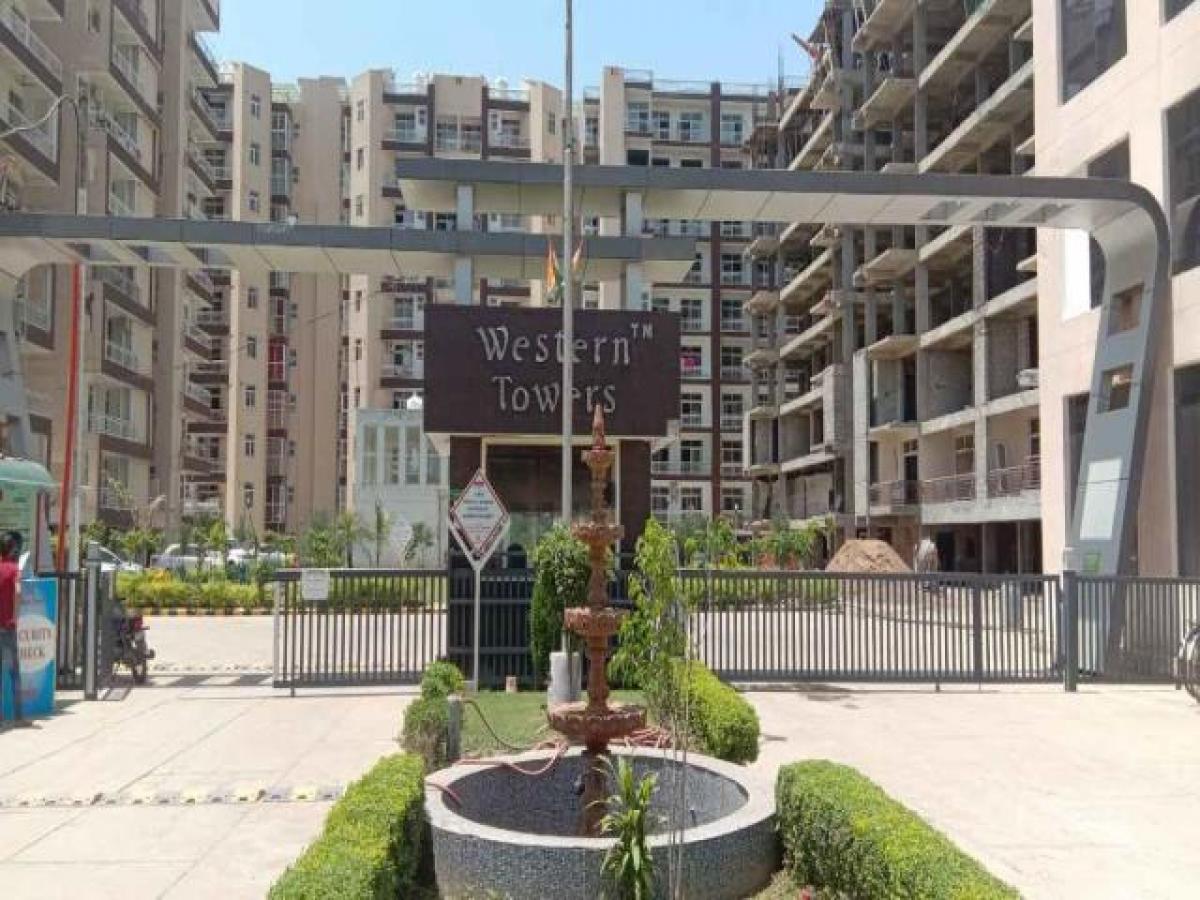 Casa de 3 dormitorios en Mohali, India No. 24290