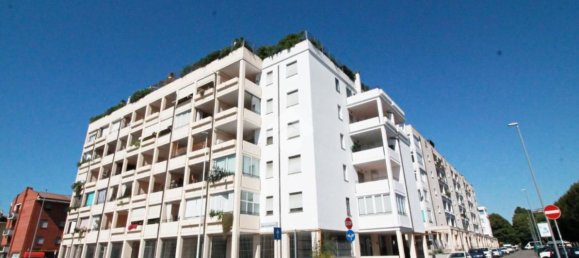 3 rooms Apartment in Prato, Italy No. 271879 19