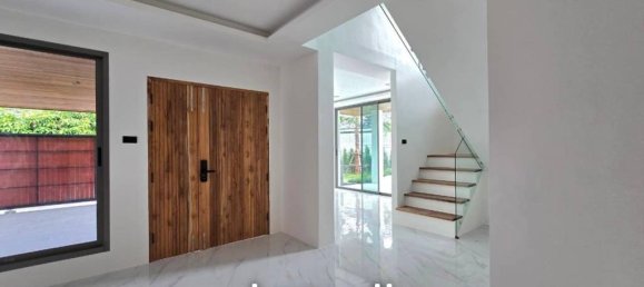 4 bedrooms Villa in Chalong, Thailand No. 25597 5