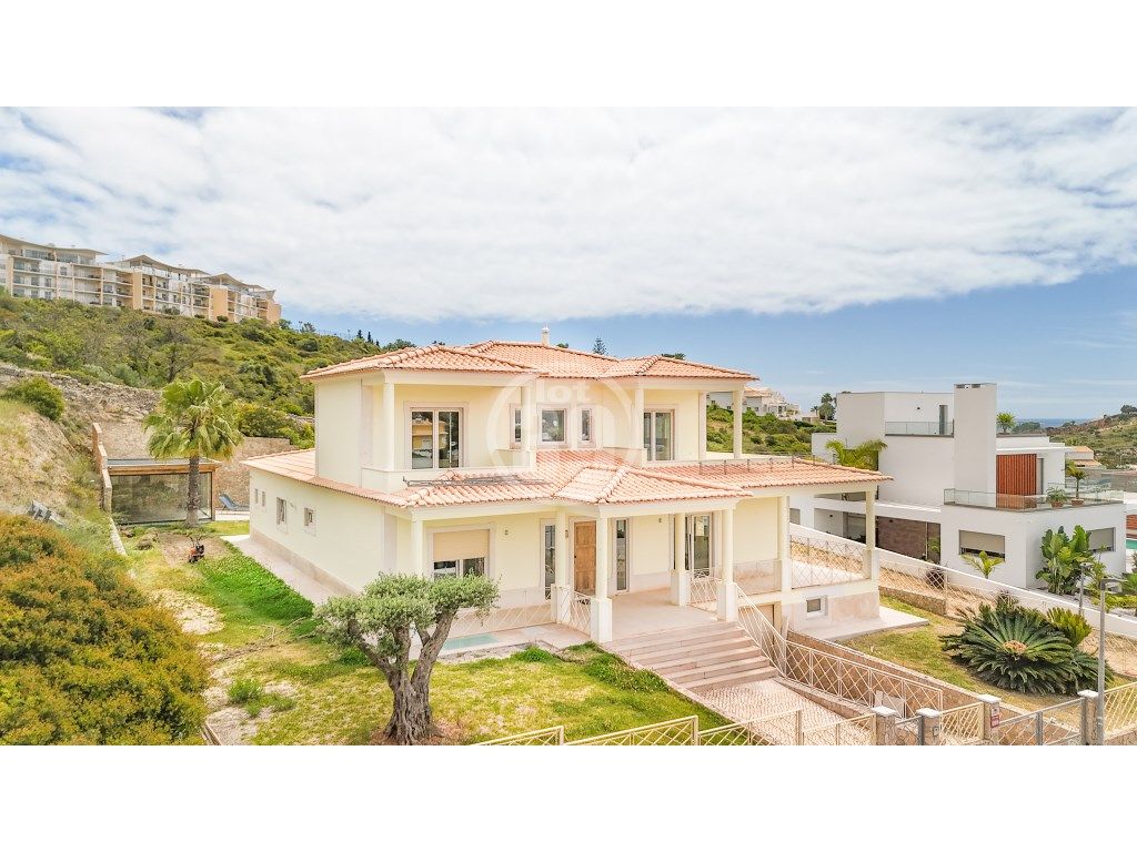 Casa de 4 dormitorios en Albufeira, Portugal No. 125521