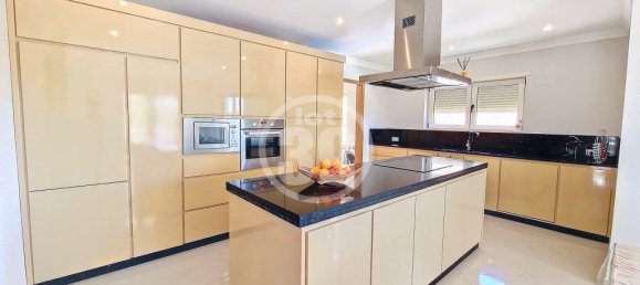 Casa de 4 dormitorios en Albufeira, Portugal No. 125521 11