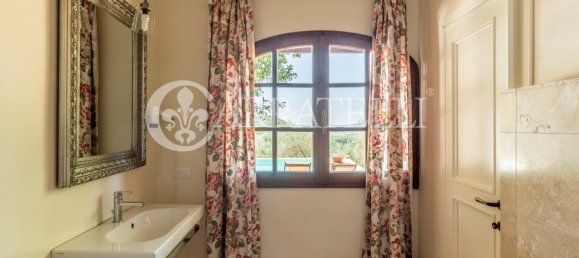 6 bedrooms Villa in Certaldo, Italy No. 121388 46