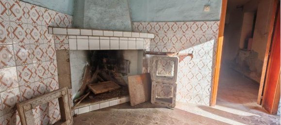 3 bedrooms House in Sardinia, Italy No. 244111 2