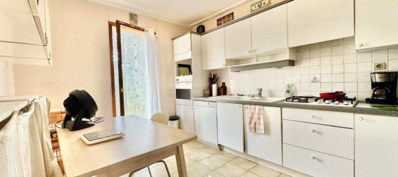 3 Schlafzimmer Haus in Teyran, France, Nr. 297607 2