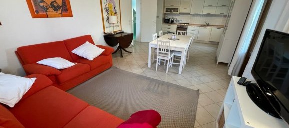 6 rooms Villa in Forte dei Marmi, Italy No. 36478 8