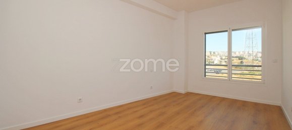 4 bedrooms Apartment in Odivelas, Portugal No. 86468 11