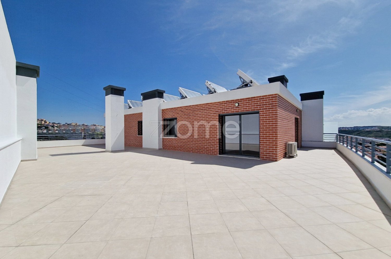 4 bedrooms Apartment in Odivelas, Portugal No. 86468