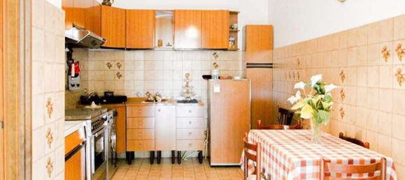 Вилла с 3 комнатами в Кастильоне Олона, Италия № 312010 6