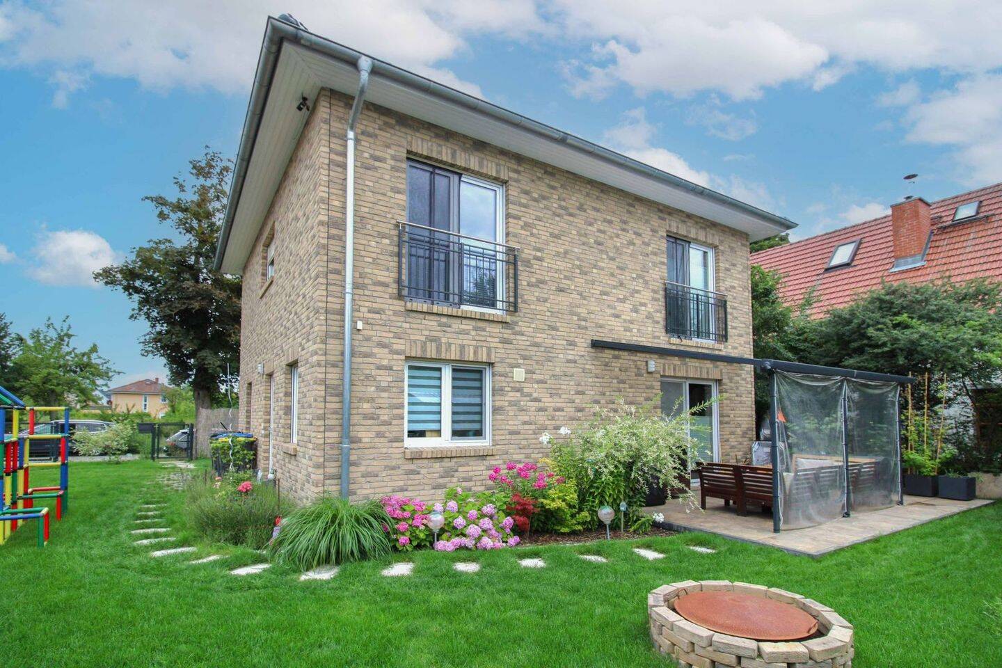 4 bedrooms House in Blankenburg, Germany No. 273899