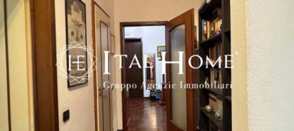 Apartamento T3 em Milan, Italy N.º 336117 3
