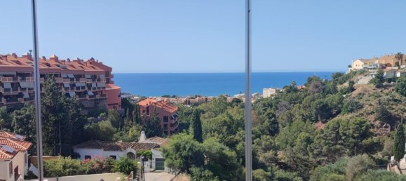 4 bedrooms Penthouse in Fuengirola, Spain No. 187168 10