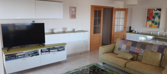 4 bedrooms Penthouse in Fuengirola, Spain No. 187168 3