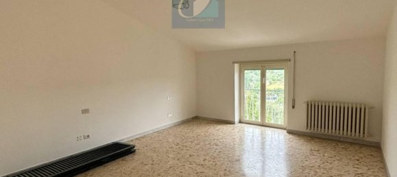 2 rooms Penthouse in Monterotondo, Italy No. 32348 7