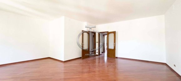 2 bedrooms Apartment in Bari, Italy No. 30101 31