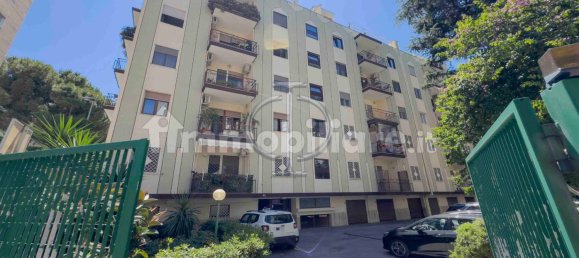 2 bedrooms Apartment in Bari, Italy No. 30101 18