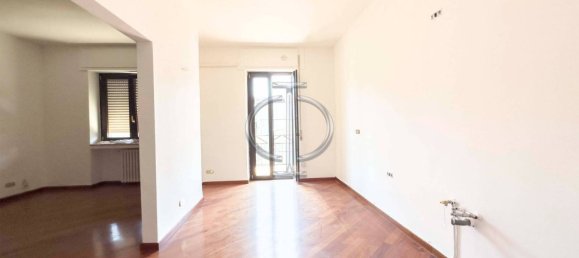 2 bedrooms Apartment in Bari, Italy No. 30101 33