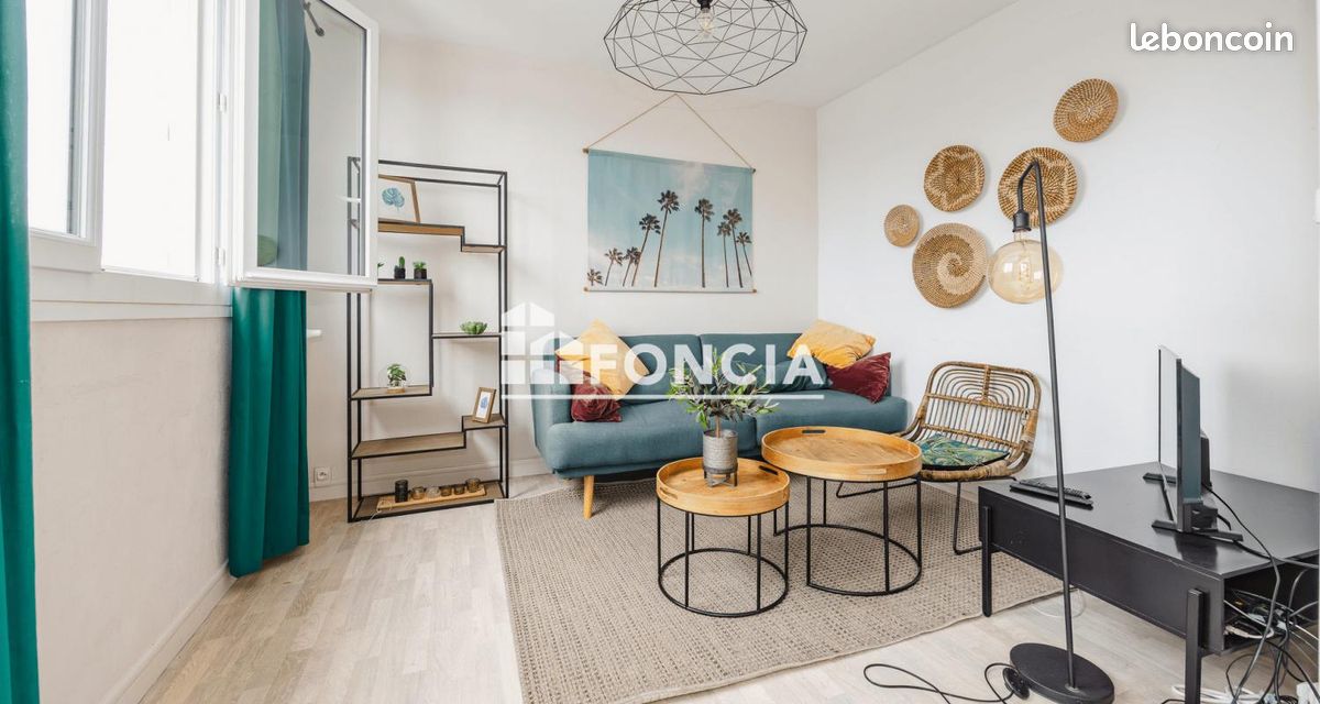 3 غرف نوم شقة في Saint-Jacques-de-la-Lande, France رقم 325707