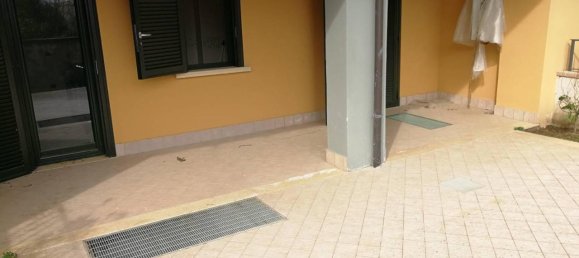 3 rooms Apartment in Rotondi, Italy No. 25519 7