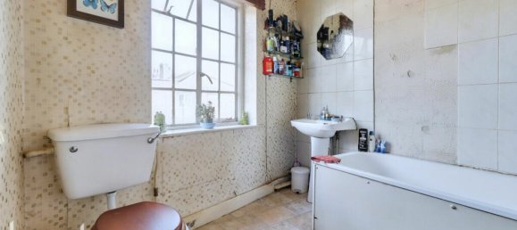 1 bedroom Apartment in South Croydon, United Kingdom No. 4890 18