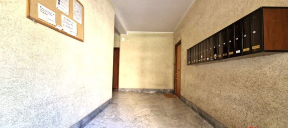 2 rooms Apartment in Rome, Italy No. 286247 3
