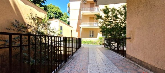 2 rooms Apartment in Rome, Italy No. 286247 29