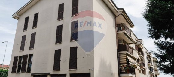 2 chambres Appartement à Agrate Brianza, Italy No. 327945 31