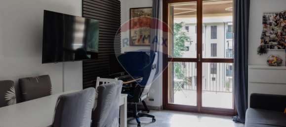 2 chambres Appartement à Agrate Brianza, Italy No. 327945 7