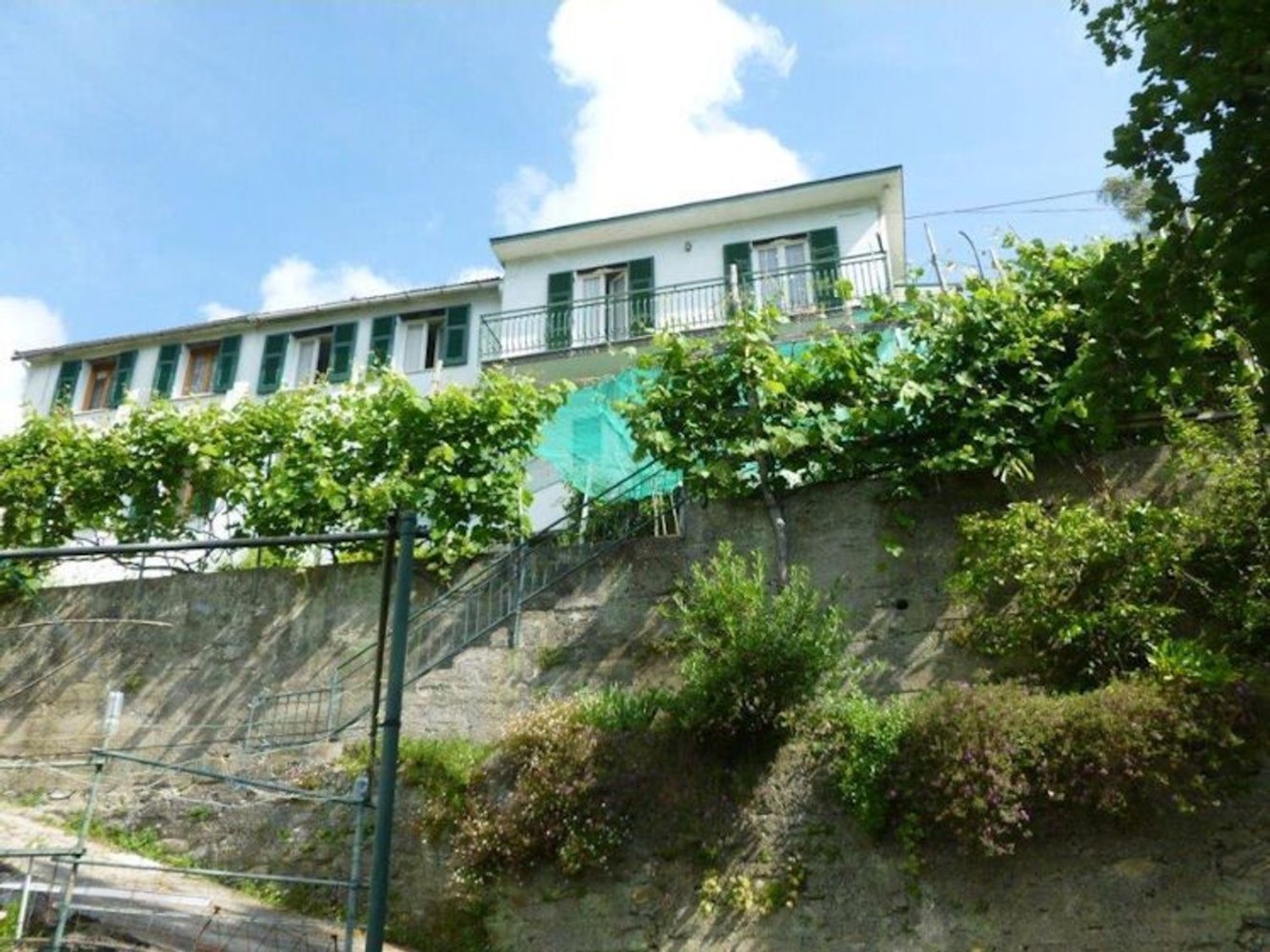 9 rooms House in Rapallo, Italy No. 35885