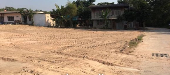  Commercial property in Pattaya, Thailand No. 23652 4