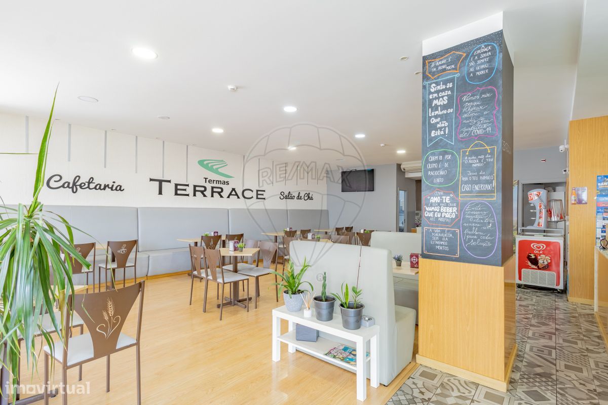  عقار تجاري في Penafiel, Portugal 111متر مربع رقم 196469