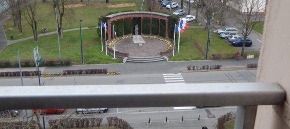 Studio in Saint-Louis, France No. 216218 3