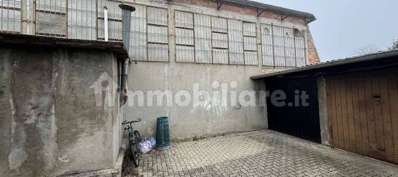 1-salle Propriété commerciale à Busto Arsizio, Italy No. 312356 7