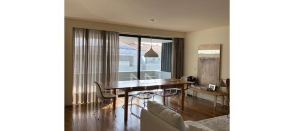 3 Schlafzimmer Wohnung in Porto, Portugal, Nr. 132228 4