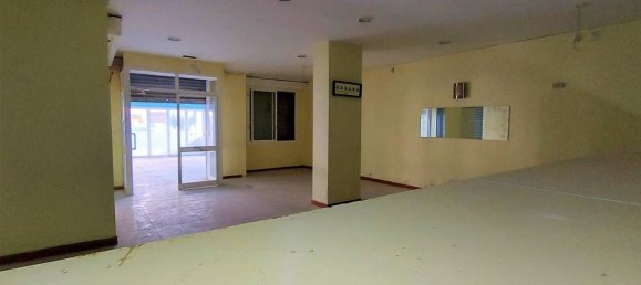 Коммерческая недвижимость 113м² в Вила-Сека, Испания № 183137 9