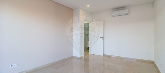 4 غرف نوم منزل في Corroios, Portugal رقم 167601 9