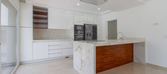 4 غرف نوم منزل في Corroios, Portugal رقم 167601 6