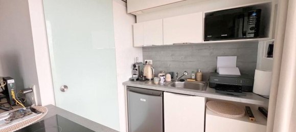 Studio in La Baule-Escoublac, France No. 98486 3