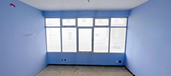 Gewerbliche Immobilie in Ferrol, Spain 1200m², Nr. 58198 3