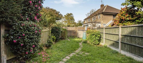 3 bedrooms House in Twickenham, United Kingdom No. 8501 19