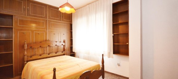 Apartamento de 4 dormitorios en Zaragoza, Spain No. 61528 12