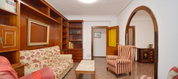 Apartamento de 4 dormitorios en Zaragoza, Spain No. 61528 3
