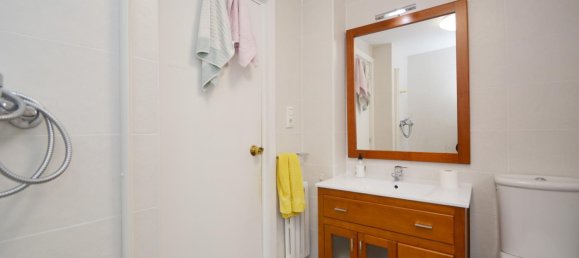 Apartamento de 4 dormitorios en Zaragoza, Spain No. 61528 23