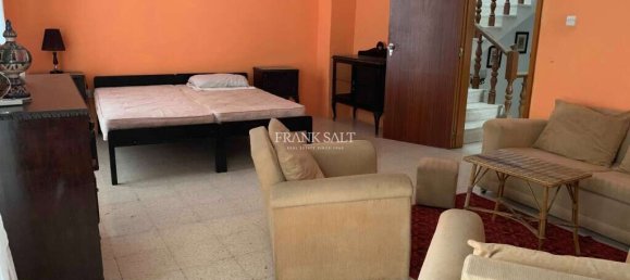 5 bedrooms Villa in Msida, Malta No. 3527 9