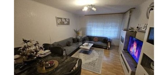 4 rooms Apartment in Lubeck, Germany No. 232063 2