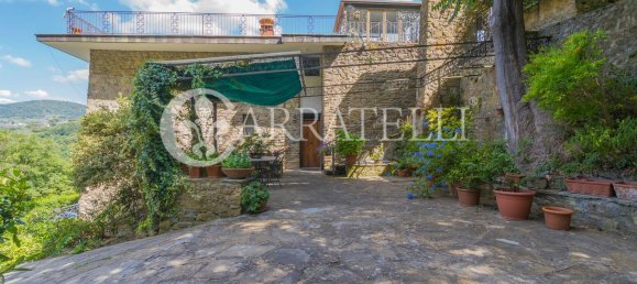 Apartamento de 14 habitaciónes en Florence, Italy No. 286741 16