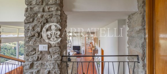 Apartamento de 14 habitaciónes en Florence, Italy No. 286741 34