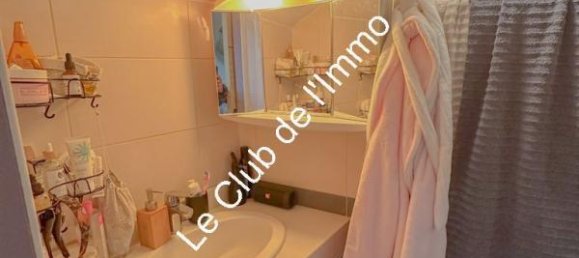 Casa de 1 dormitorio en Orleans, France No. 86009 2